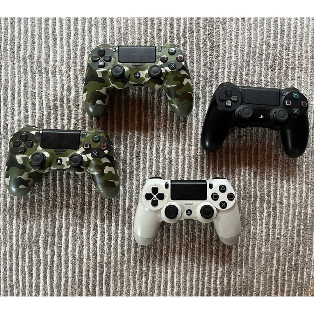 Pacote de 4 controles de PS4 - Dualshock 4 Originais Usados