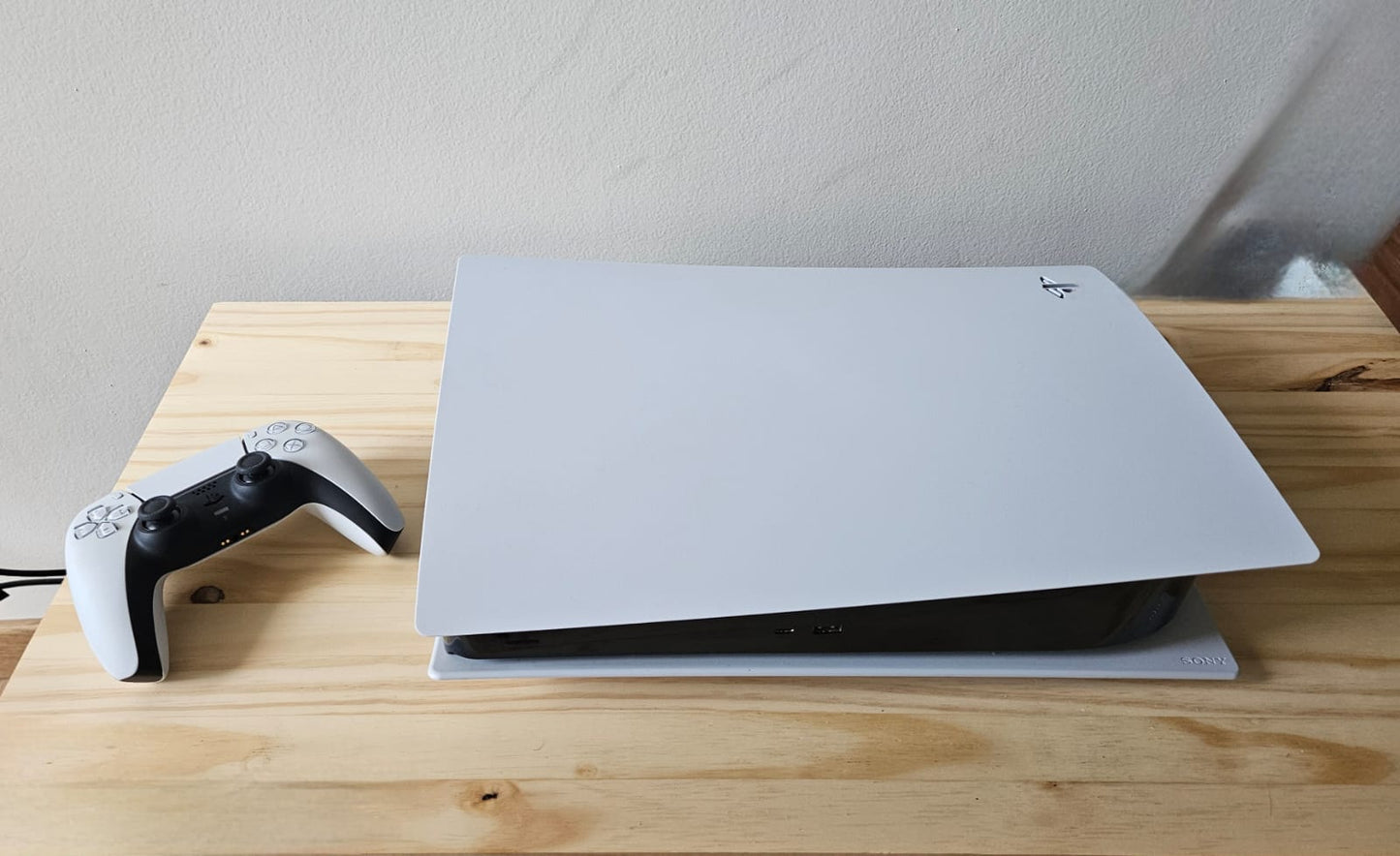 Playstation 5 Edição Digital - Semi-novo em perfeito estado