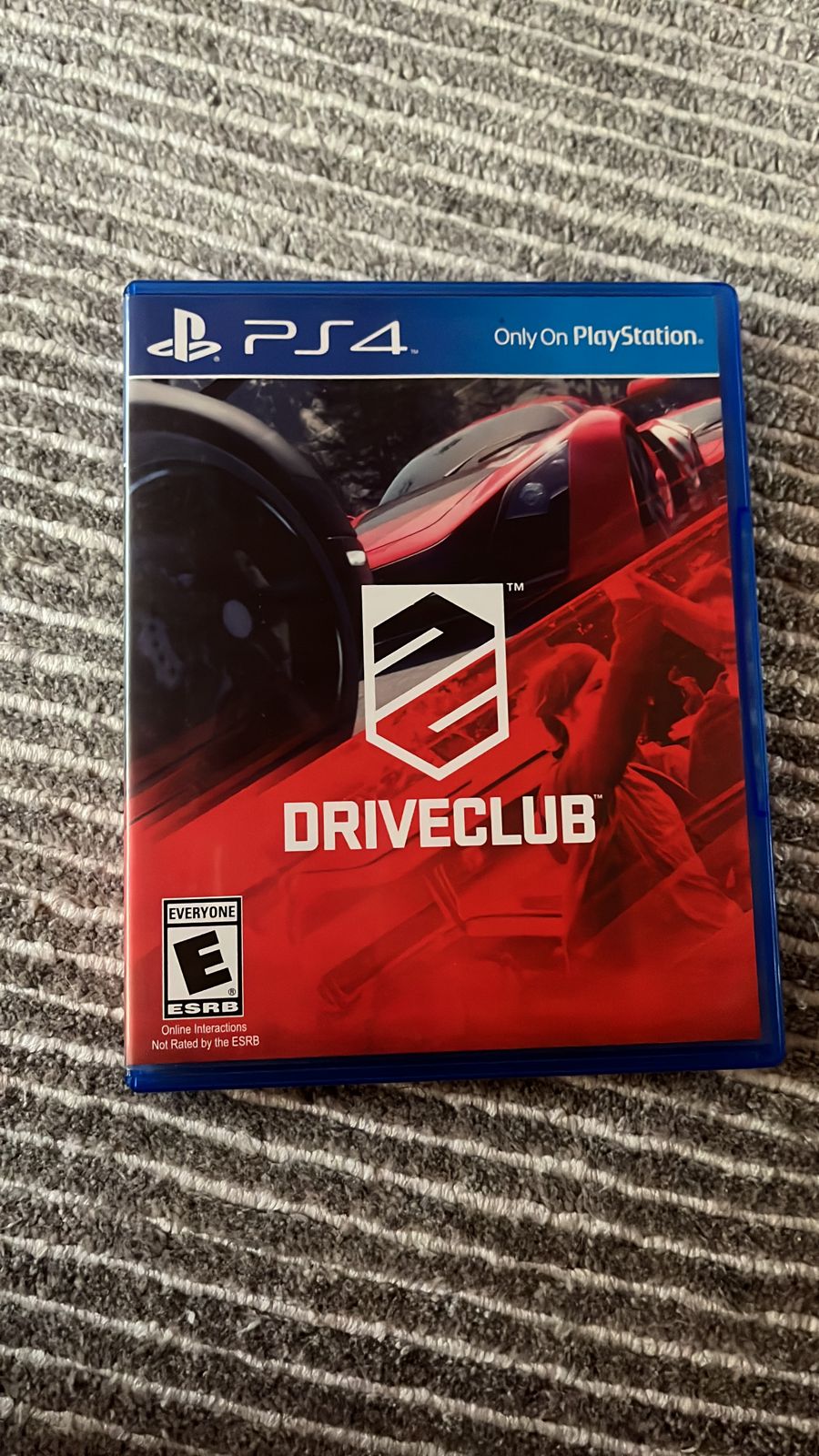 Playstation 4 Pro Usado - 1 TB com 4 controles Dualshock 4 Originais + TODOS OS JOGOS