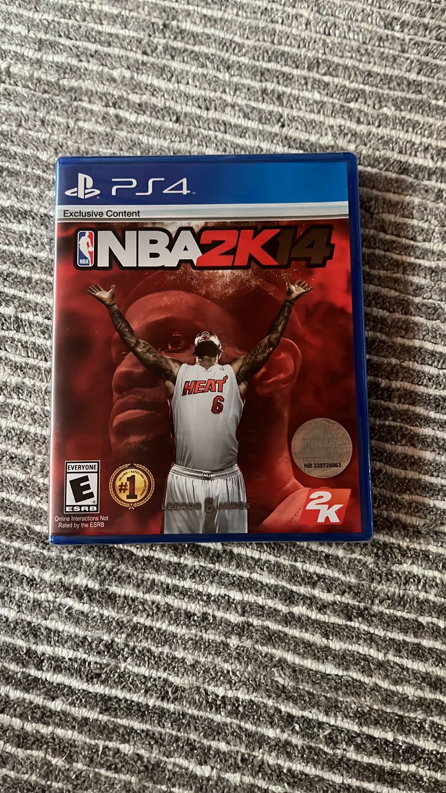 Playstation 4 Pro Usado - 1 TB com 4 controles Dualshock 4 Originais + TODOS OS JOGOS