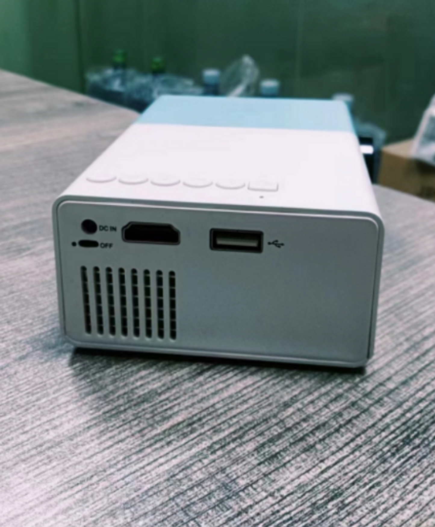 Projetor Led Portátil 1080p Hdmi Tv Pc